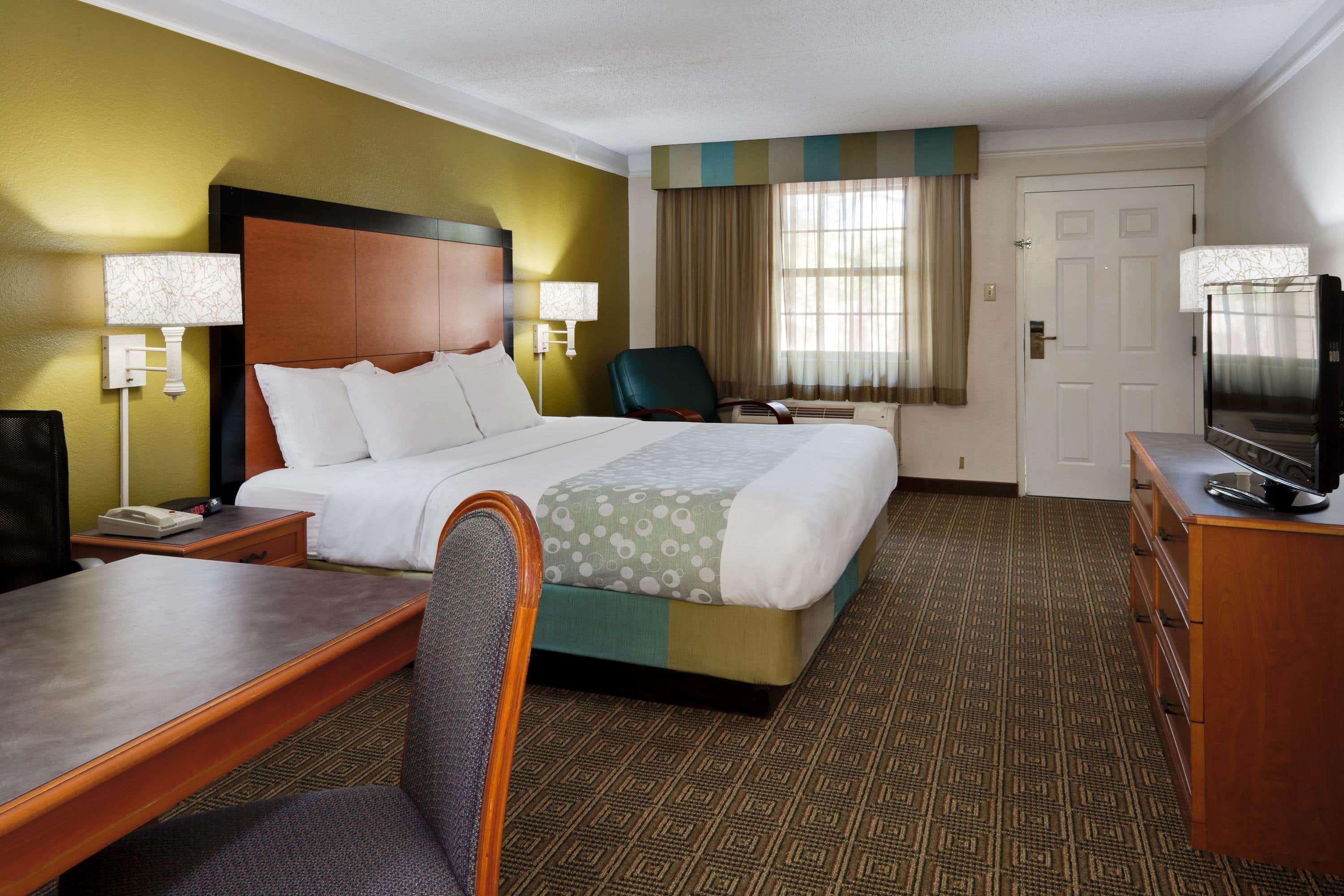 La Quinta Inn By Wyndham Orlando Airport West Екстериор снимка